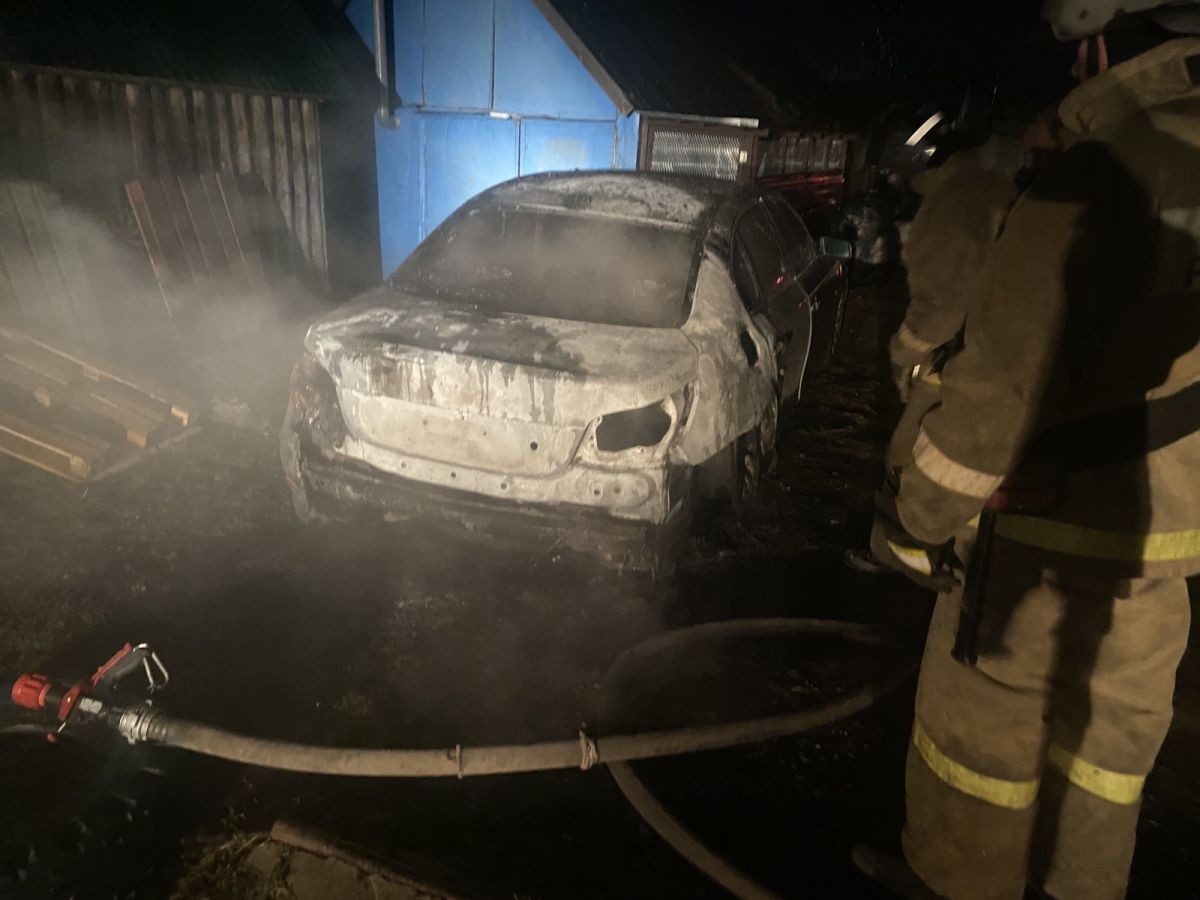 В поселке Ставрово Собинского района сгорел легковой автомобиль